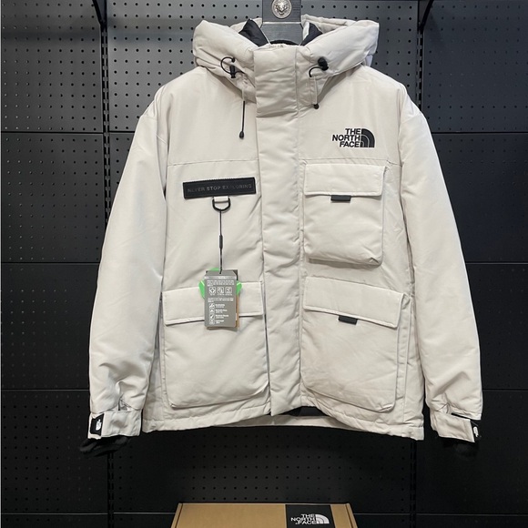 The North Face Men's Cream Puffer Jacket - Picture 1 of 5